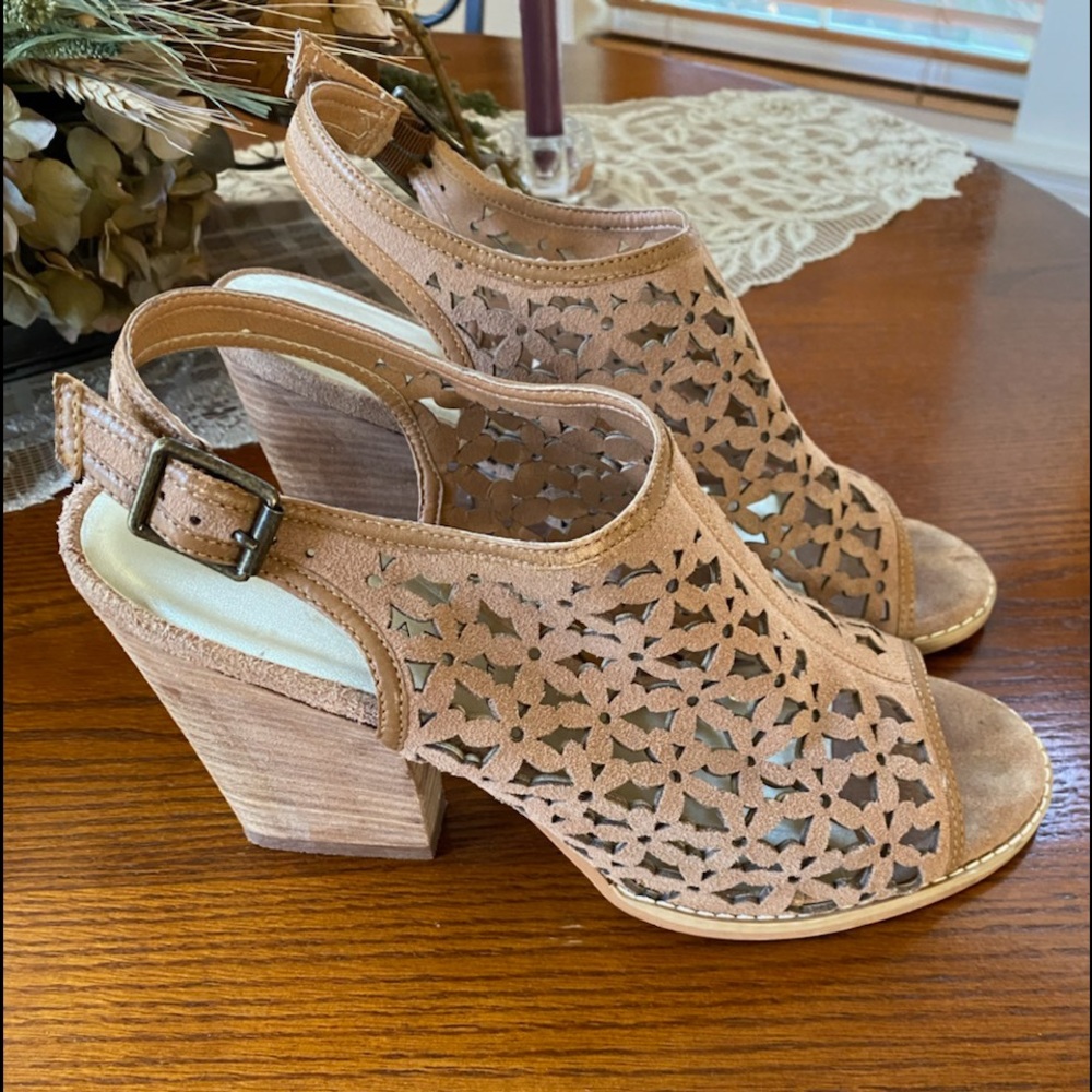 Tan Suede Leather Sandal 9
